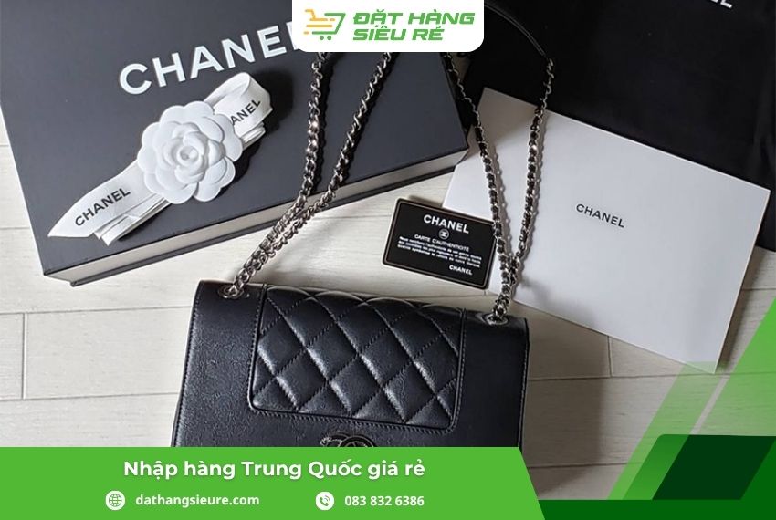 Các mẫu túi được thiết kế bám sát các hot trend trên MXH